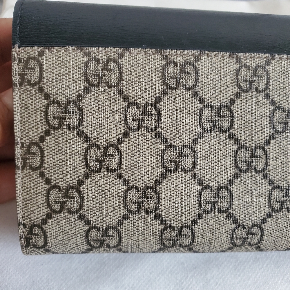 ✨️GUCCI Pearl Studded Supreme Wallet - Picture 5 of 15